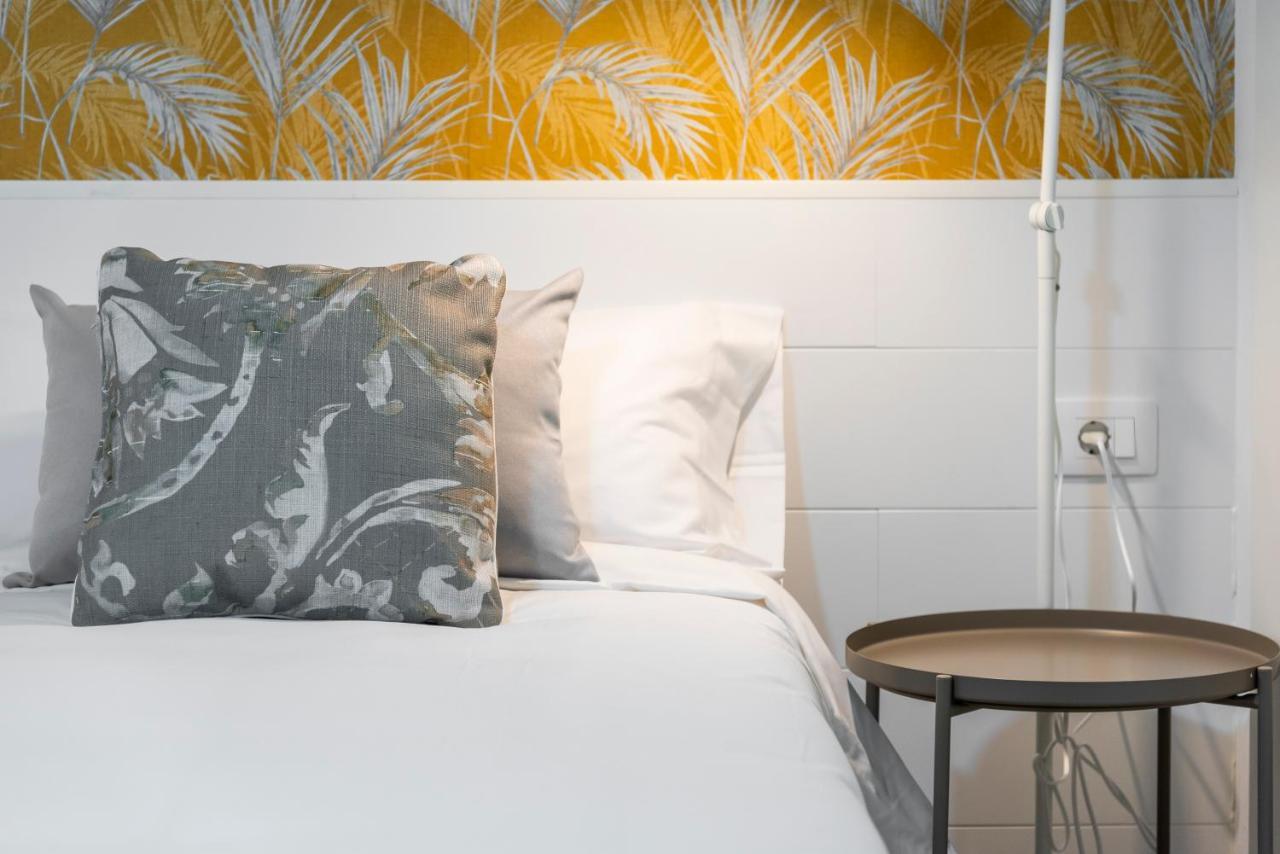 Beach Apartment With Terrace And Private Parking Radazul Exterior foto